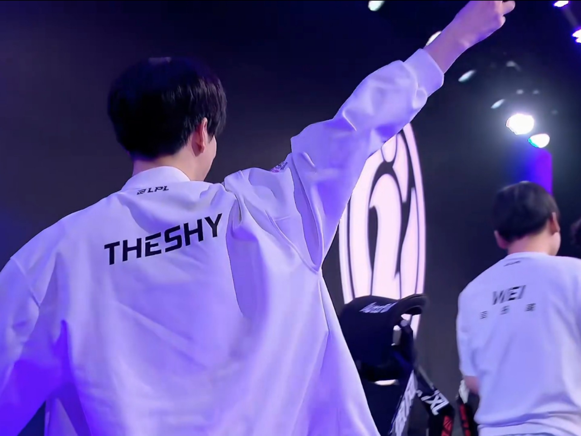 Anyone's Legend 发布德国杯比赛对阵 Weibo Gaming 的预览：完整阵容