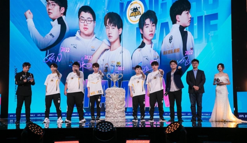 Top Esports vs BLG赛前数据前瞻：双方AD的表现是本场比赛关键